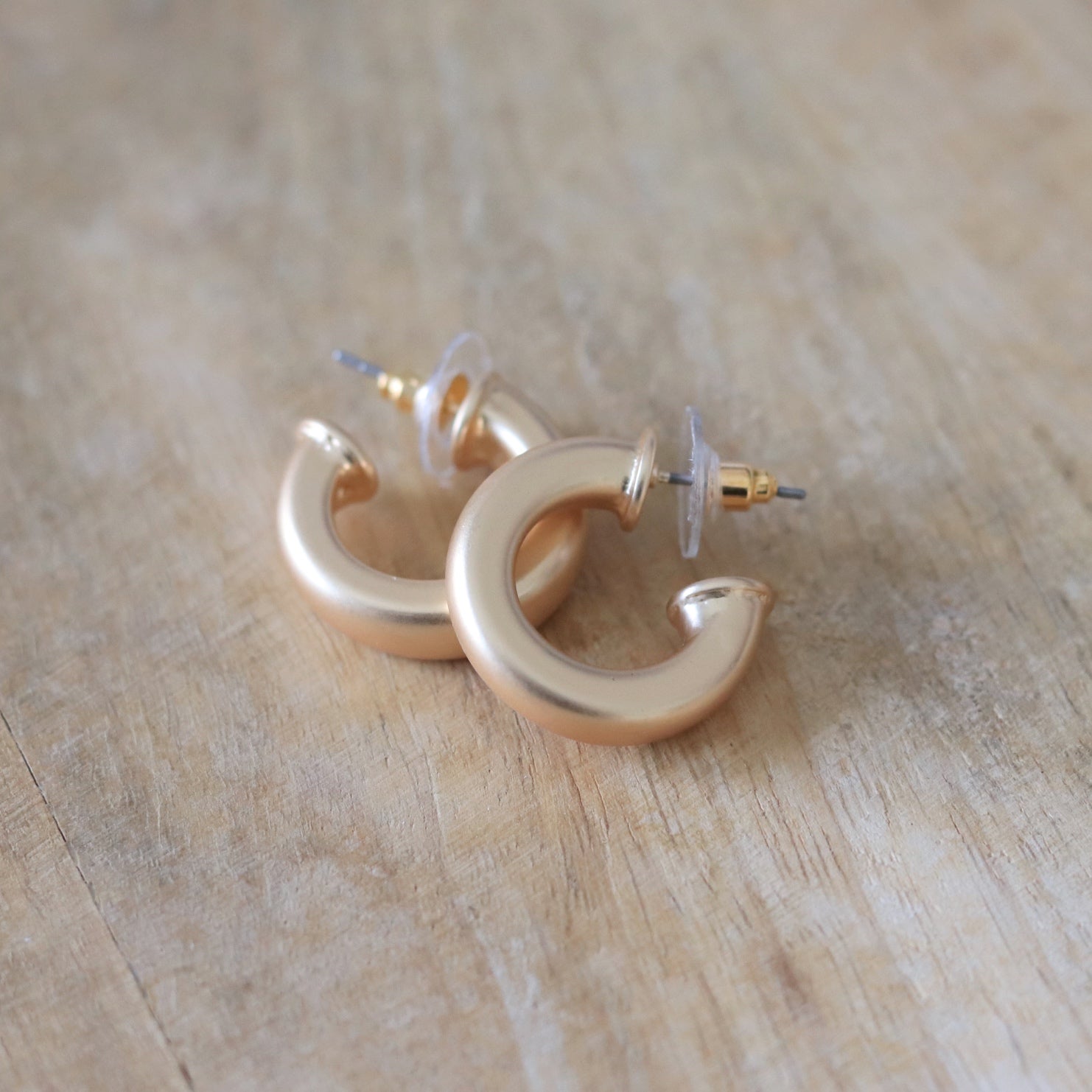 Retailer Reorders – Pierce & Hide